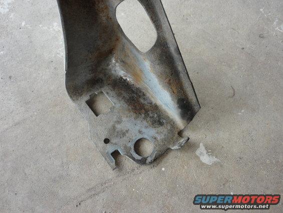 300cid EFI Throttle Cable Bracket clean 3 (pre-94?)