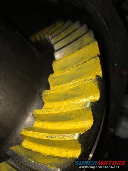 Yellow differential gear teeth