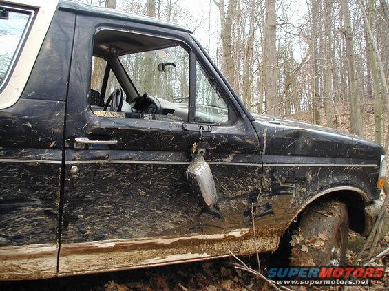 fredricktown-017.jpg Passenger side wreck 1