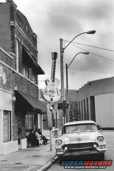 54-cad--guitare.jpg 