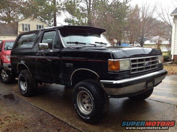 Shawn's first truck   88 Bronco. Day 1