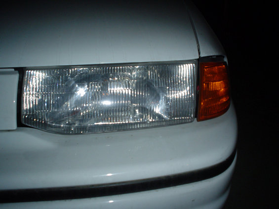 clear_headlights.jpg the front headlights are replaced to give the car a better look