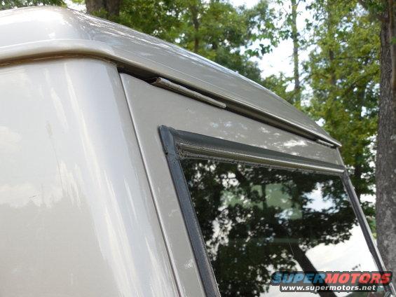 roof7.jpg The bug flew off.