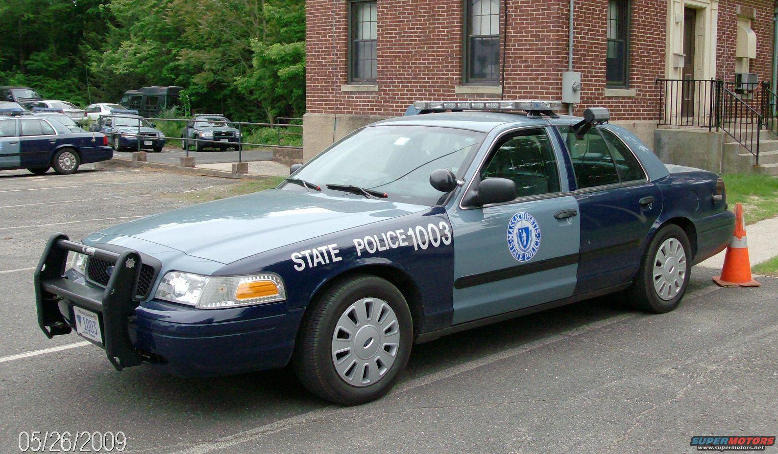 1991 Ford Crown Victoria photo