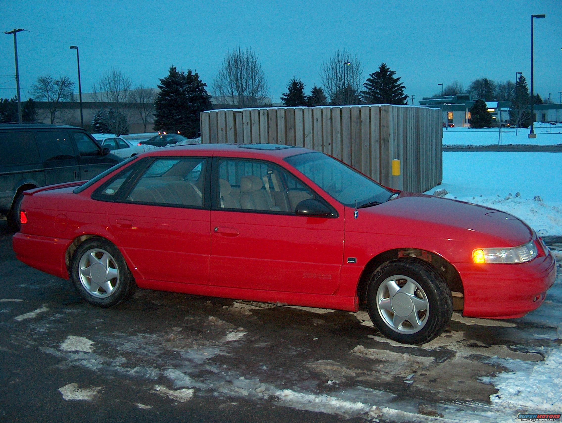 1995 Ford Taurus