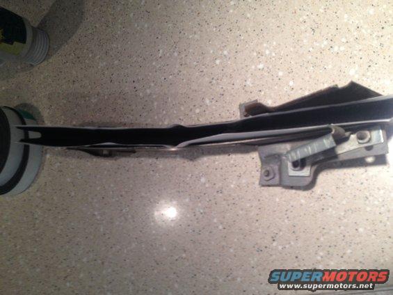 1965 Mustang door run felt replacement