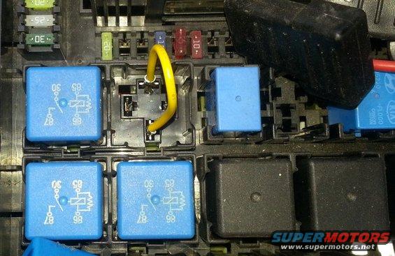 relay-bypass-jumper-installed.jpg 