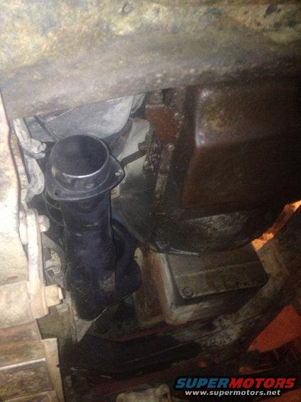 Exhaust pipe and transmission underside view