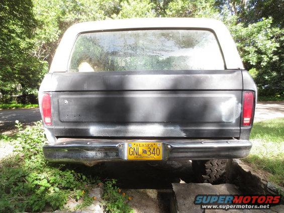 1978 Ford Bronco rear view, Alaska license plate GNL 340