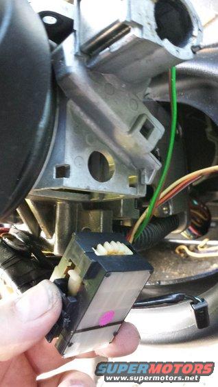 ignition-switch-2_small.jpg 