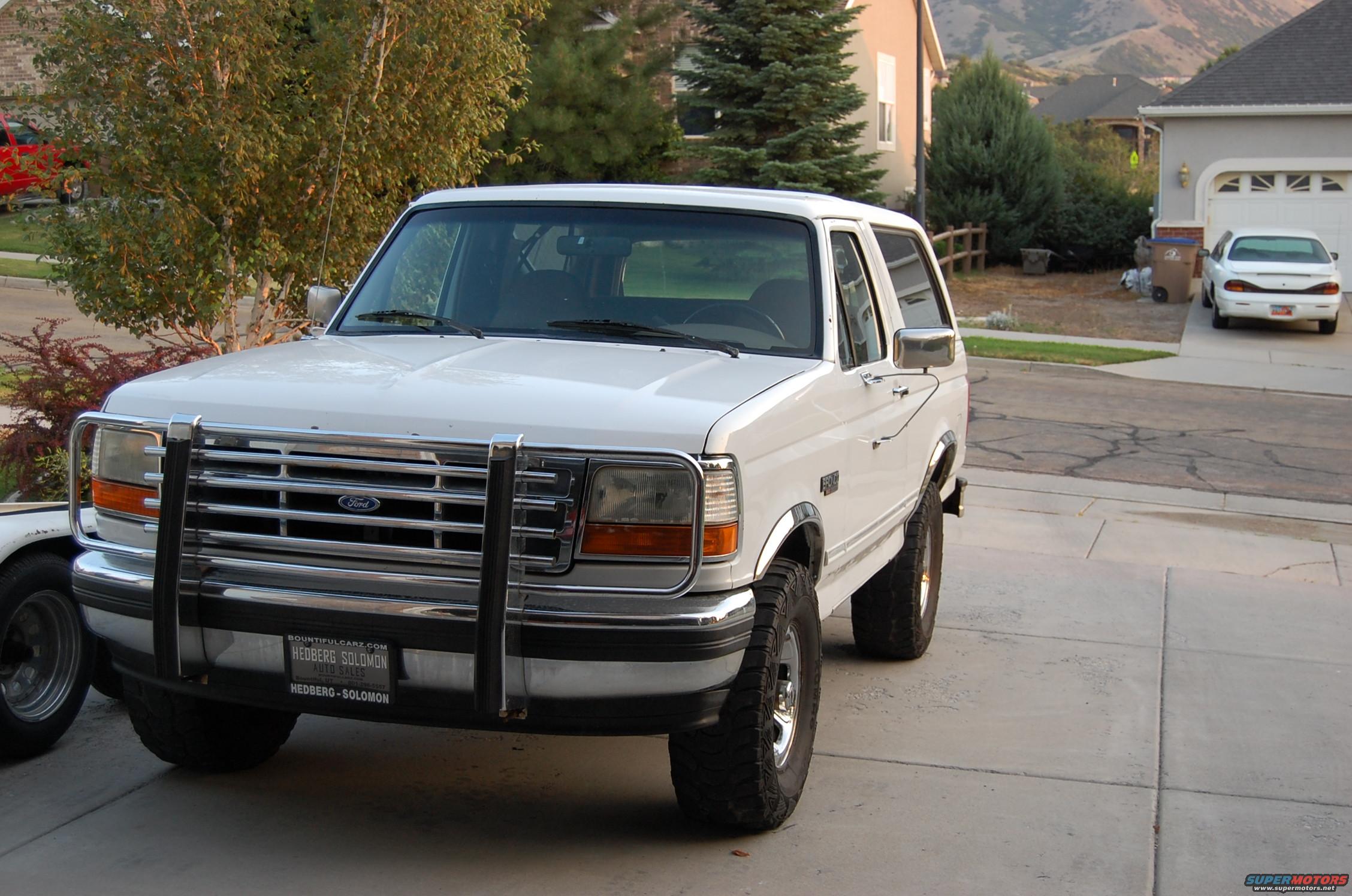 1995 Ford Bronco photo