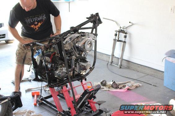 1975 Shovelhead - teardown 
