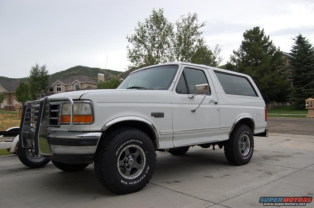 1995 Ford Bronco photo