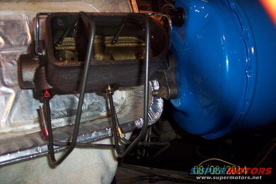 Master cylinder and blue brake booster