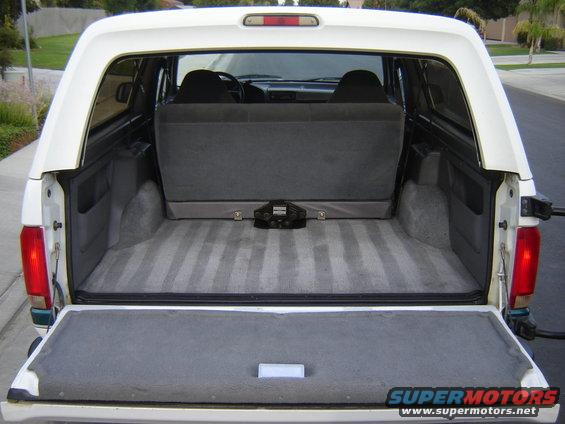 1996 Ford Bronco interior cargo area, white exterior