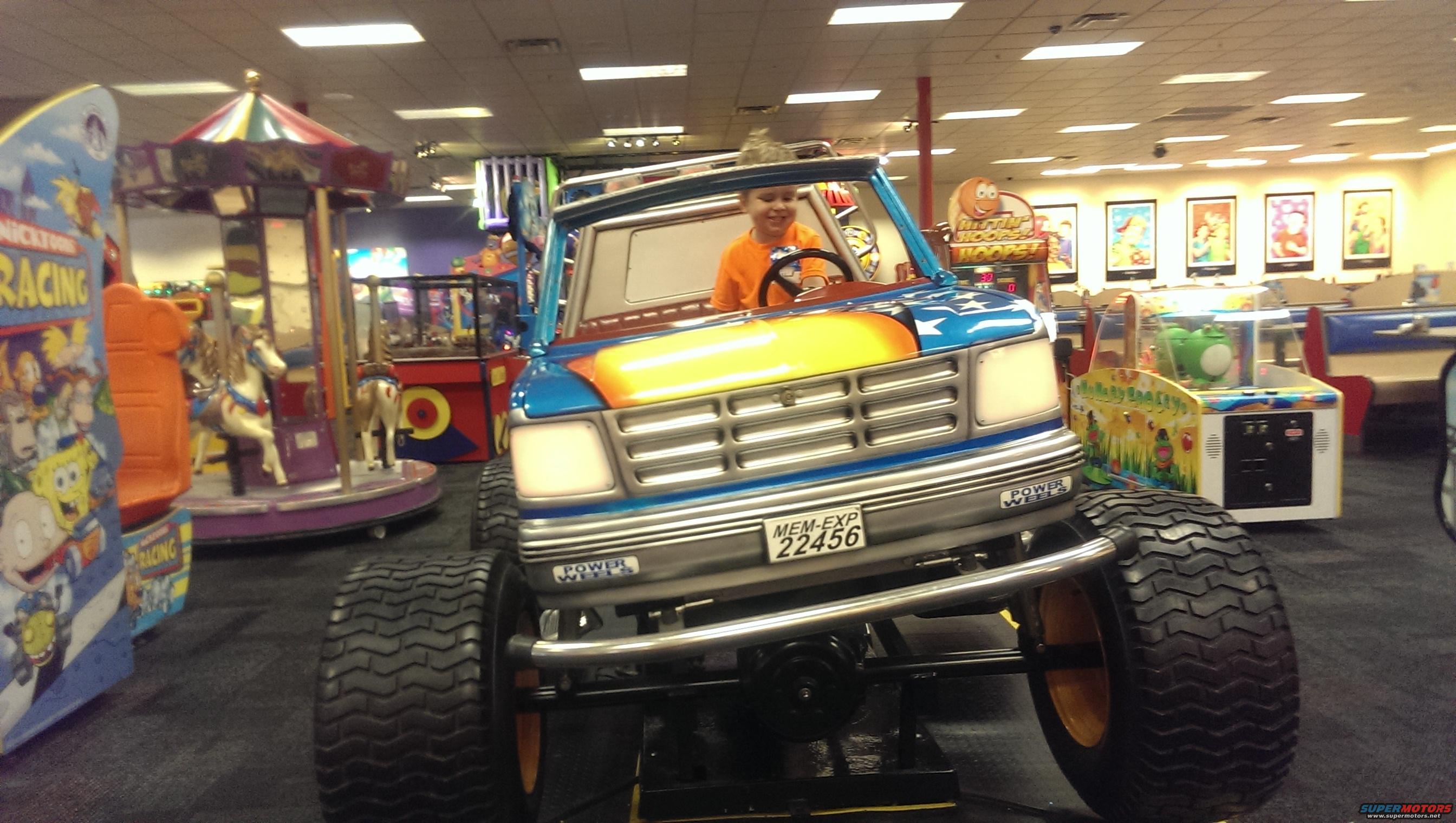 1991 Ford Bronco photo