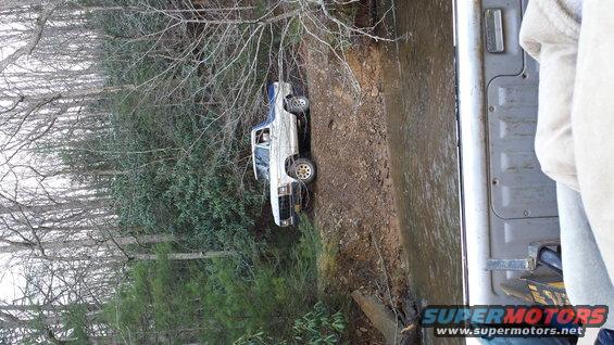 1979 Ford Bronco 3q-front view on a dirt path
