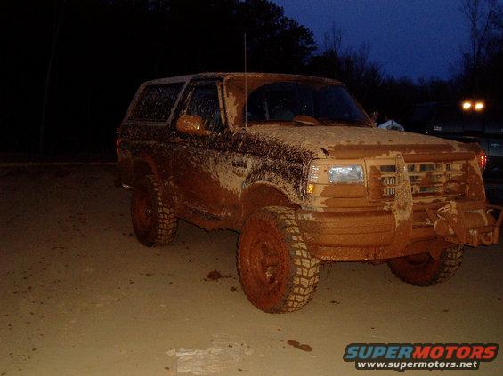 p1130072.jpg A shot of my truck that night.