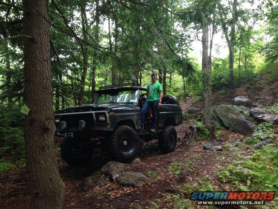 1979 Ford Bronco 3q-front view, black, off-road tires