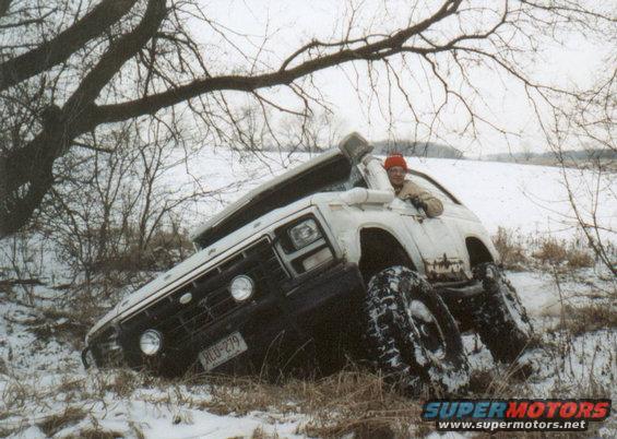 bigditch4.jpg I still can't climb out here...yet! (still need to plumb the ARB front locker)