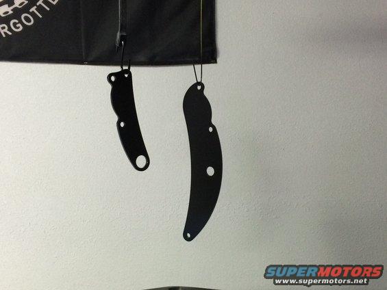 painted-caliper-brackets.jpg 1975 Shovelhead swingarm painted tokico brake caliper brackets