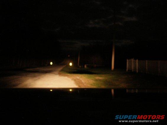 hi-beams-no-fogs.jpg 