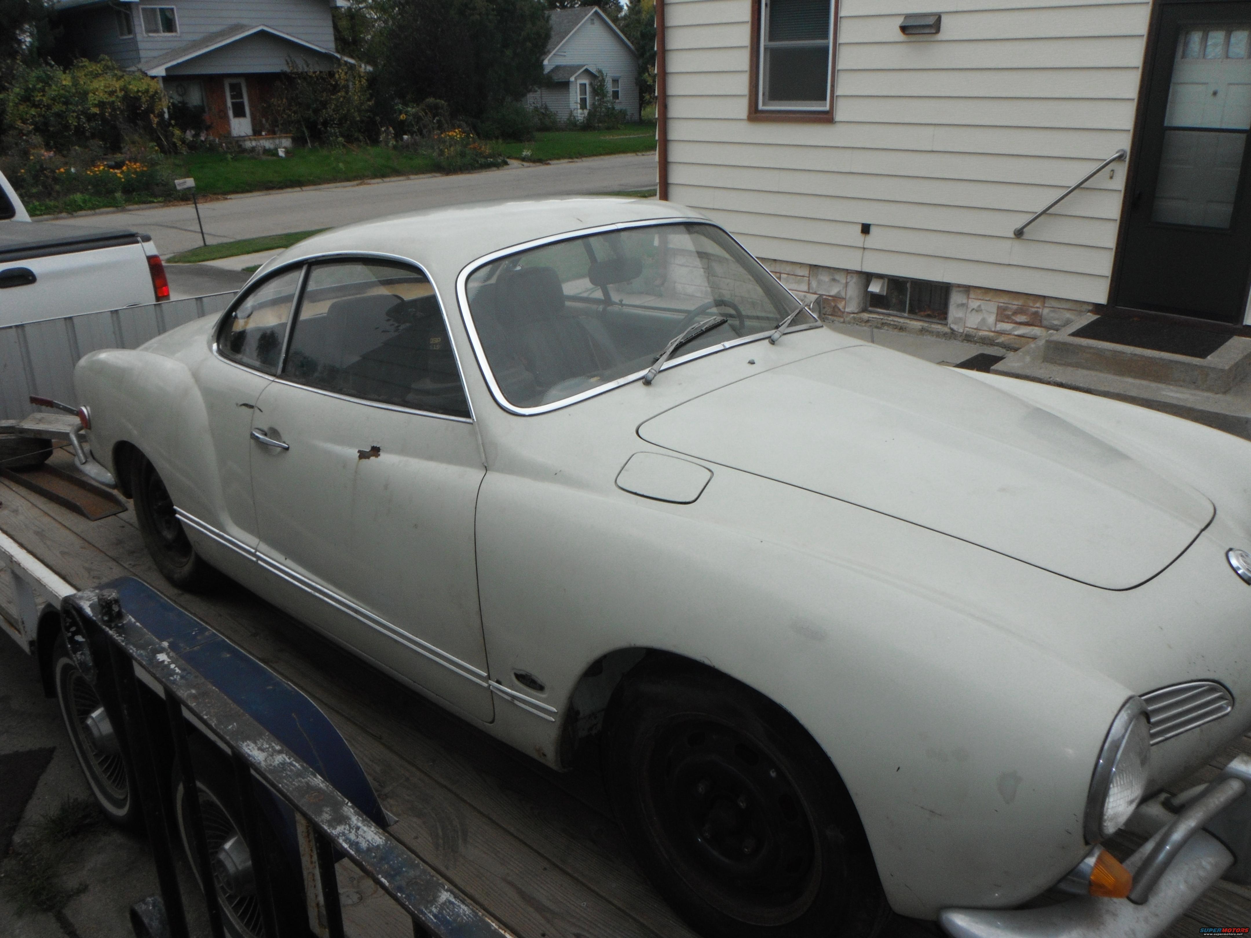 Volkswagen Karmann Ghia