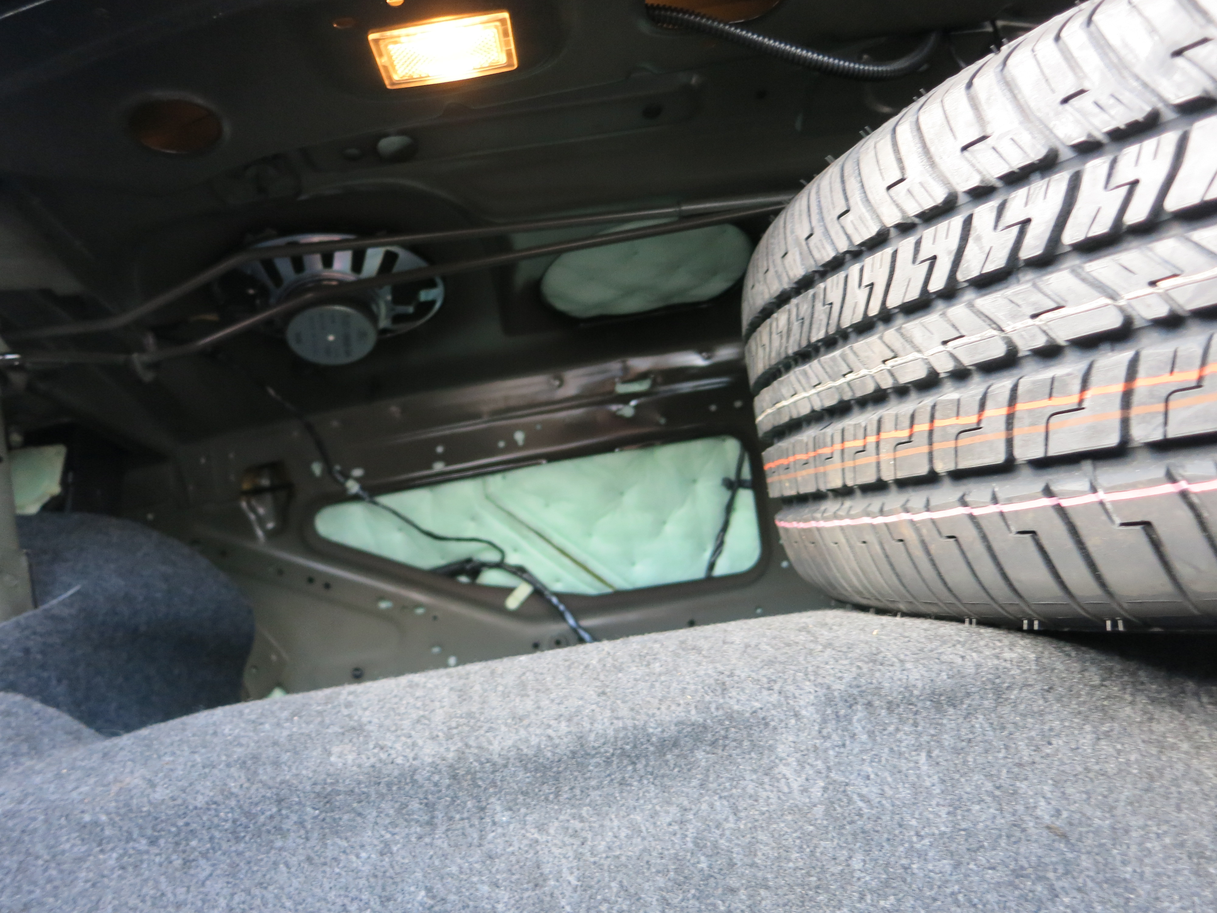 1991 Ford LTD Crown Victoria photo