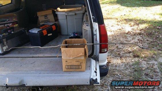 20141025_143427.jpg Fuel line between the intermediate line after the fuel sender and factory lift pump.