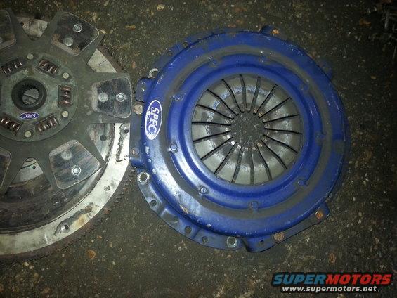 Blue SPEC clutch pressure plate and metal clutch disc with springs