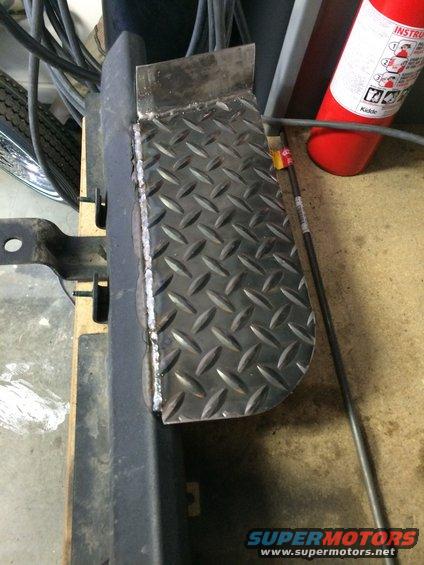 top-of-welded-deflector.jpg 2014 JKU Rubicon rock slider mud rock deflector welded top view