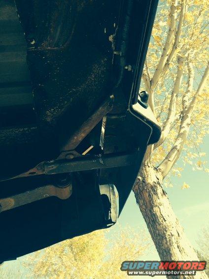 2001 Ford Ranger rear frame and underside of bed