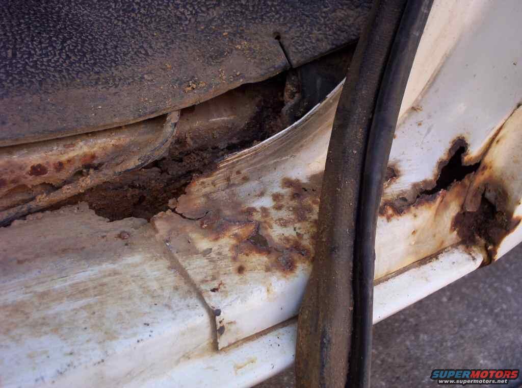 Rocker Panel 4 (before)