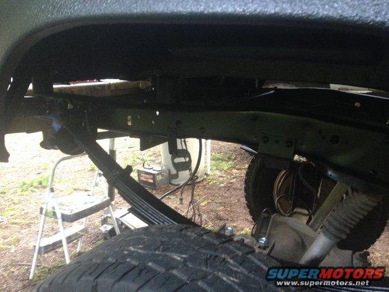 1971 Ford F-250 frame and rear leaf spring suspension