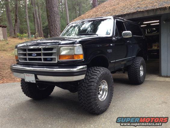 bronco-garage.jpg