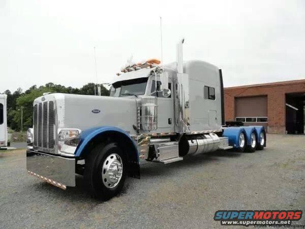 2003 Peterbilt 379 photo