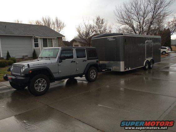 img_4470.jpg Rubi pulling 20' enclosed trailer
