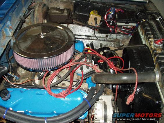 bronco-001.jpg Engine