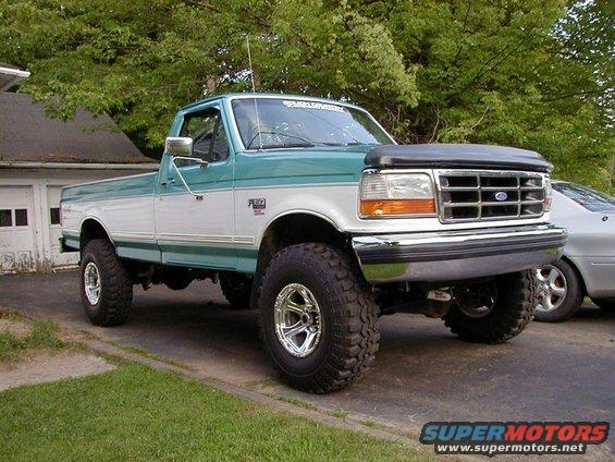 95' F150 XLT
6 inch Rough Country Suspension System
36x12.5x16 Super Swamper TSL
16x10 Dick Cepek DC-1 