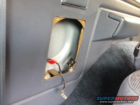 img_2268.jpg Rear speaker mount.