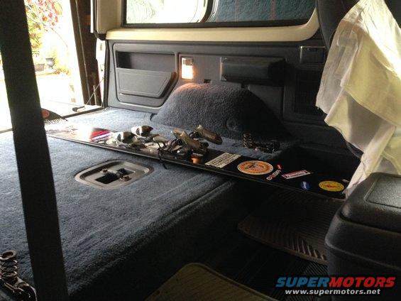 img_0544.jpg Measuring my longest ski to make sure it fits with the seat out.  Satisfied it did, I started making measurements.