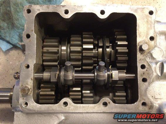 1975 Shovelhead 4 speed trans fork and fork shaft rebuild