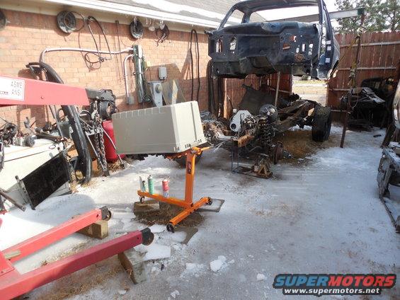 05froze.jpg Game called on account of freezing rain, sleet, snow, thaw, snow, and rain (in that order, over the course of about 11 days).