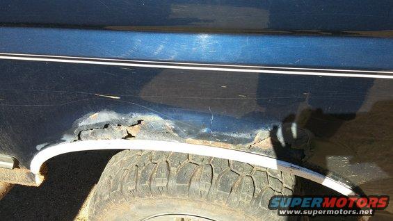 The Major rust area. Everywhere else is good. Other side is the same. 
