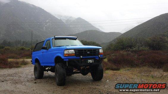bronco-tan-to-blue-copy.jpg 