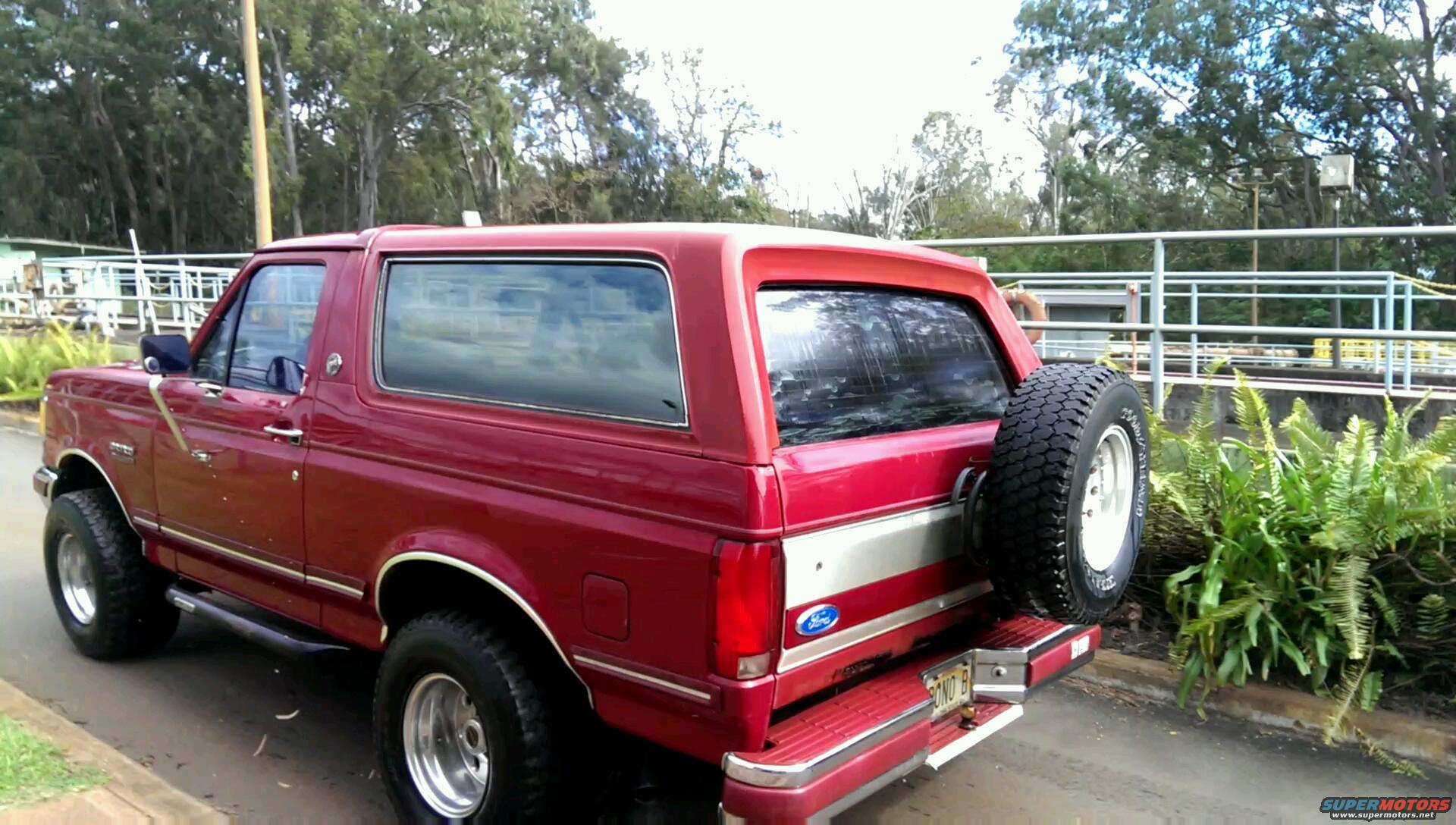 1991 Ford Bronco photo