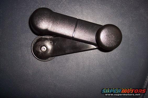 fsb-door-handle-remove-(1).jpg 