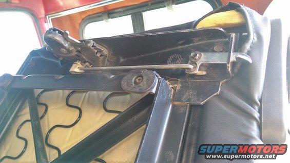 img_20150507_132212.jpg Flip seat assembly