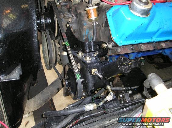 bronco-014.jpg New-P.S. Pump, if you are running 35's or better DO NOT get a FORD pump, mines rebuilt and it still squeeks.