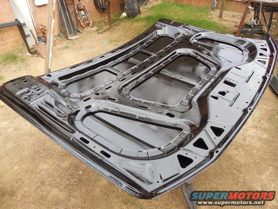 54hood6.jpg Since the '93EB body tub is still on my 2-post lift, I can't paint this whole hood at once like last time.

[url=http://www.supermotors.net/registry/media/1057688][img]http://www.supermotors.net/getfile/1057688/thumbnail/54hood3.jpg[/img][/url] . [url=http://www.supermotors.net/registry/media/1058054][img]http://www.supermotors.net/getfile/1058054/thumbnail/54hood7a.jpg[/img][/url]